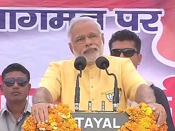 Mother-Son Government Destroyed the Country: Narendra Modi
