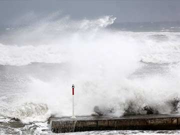 Southern Ocean Winds Strongest in 1,000 Years: Study