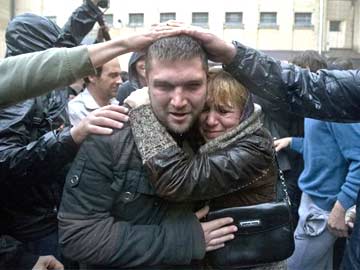 Police Free 67 Detained in Deadly Clashes in Ukraine's Odessa