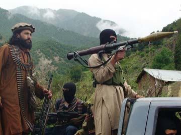 Pakistan Pounds Taliban Hideouts for Third Day