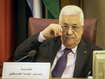 Palestinian President Mahmud Abbas, Hamas Chief Hold First Talks Since Unity Deal
