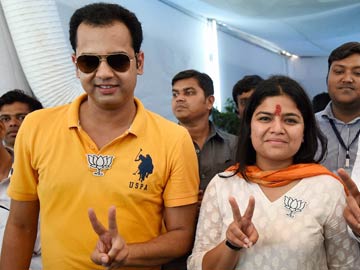 Election Results 2014: Pramod Mahajan's Daughter Among 'Giant Killers' in Maharashtra