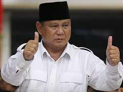 Indonesian Voters will Face Choice Between Old Guard and New