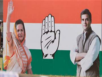 Election Results 2014: Congress Party Admits Defeat, but Shields Rahul Gandhi from Blame