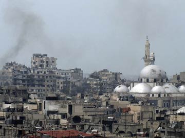 Rebels evacuated from Homs, cradle of Syrian uprising
