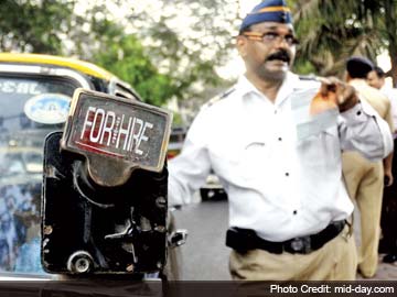 Mumbai Taxis to Sport 'For Hire' Signs From June