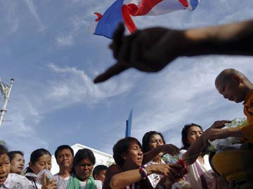 Pressure Builds on Thai Senate as Crisis Drags On