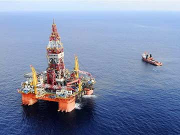 China Vows to Keep Operating Oil Rig Opposed by Vietnam