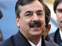 Pakistan Court Issues Arrest Warrant for Former PM Yousuf Raza Gilani