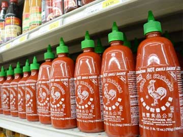 US City Drops Threat to Close 'Smelly' Hot Sauce Factory