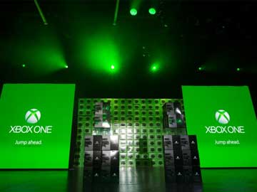 Microsoft Slashes Xbox Price, Frees Up Netflix and Other Popular Apps