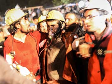 Turkey Mine Blast Kills Over 200, Hundreds More Trapped