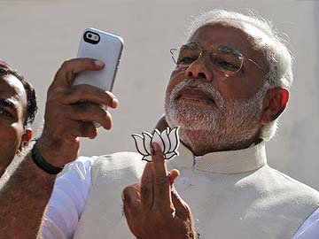 Court Seeks Police Report on FIR Against Narendra Modi for Poll Violation