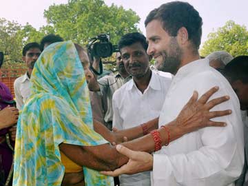 Rahul Gandhi Objects to Lotus Sketch in Amethi Polling Station