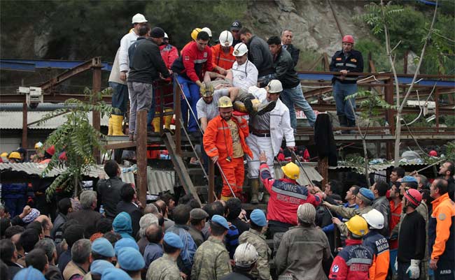 238 People Dead, Over 100 Missing in Turkey Coal Mine Explosion