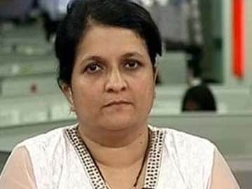 Anjali Damania Withdraws Resignation from AAP, to Continue Working as Party Convener 