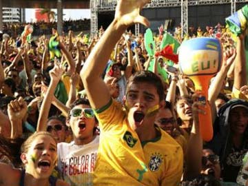 Brazil Takes Advantage of World Cup Crowds to Test for HIV