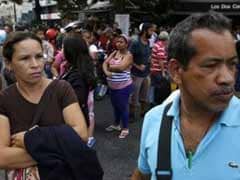 Venezuela Blackout Leaves Commuters Scrambling, Silences President