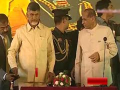 Jayalalithaa Greets Chandrababu Naidu on Becoming Andhra Pradesh Chief Minister