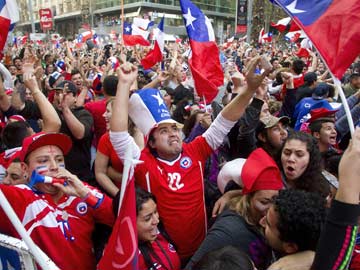 Chile Rioters Vandalise Buses After World Cup Win