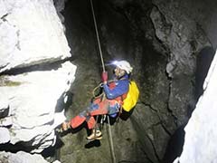 Injured Caver Conscious; Rescue May Yet Take Days