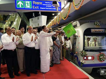 Delhi: Mandi House-Central Secretariat Metro Section Opens