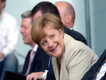 Germany's Angela Merkel to Meet Vladimir Putin at France Event