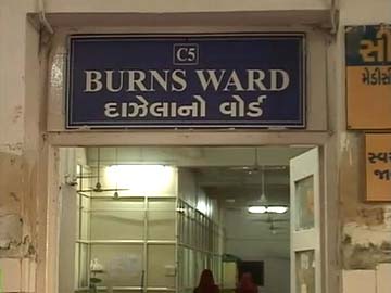 Girl Allegedly Set on Fire After Fight over Sewage Line in Gujarat