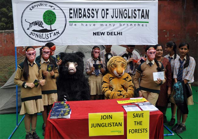 Greenpeace Targeted by Intelligence Bureau Again: 10 Developments