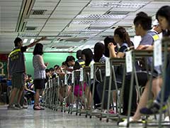 Hong Kong Wraps up Unofficial Democracy Poll in Defiance of Beijing