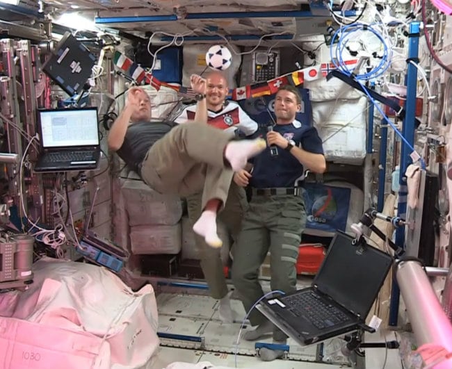 Astronauts Send World Cup Best Wishes From Space Station