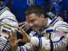 Rookie Astronaut Takes to Twitter to Share Life in Space