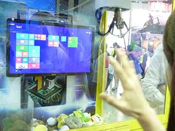 Intel's Gesture Control Promises Hands-free Life at Taiwan Show Intel's Gesture Control Promises Hands-free Life at Taiwan Show