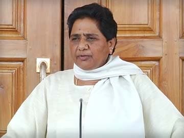 Regional Languages Should be Encouraged Too, Says Mayawati