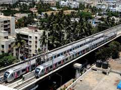 Technical Snag Hits Mumbai Metro on Day One