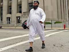 Muslim Driver Fights US City's Taxi Wardrobe Rules