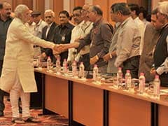 PM Asks Top Bureaucrats to do Away With 'Archaic' Rules