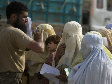 Pakistan Refugee Crisis Creates Polio Challenge