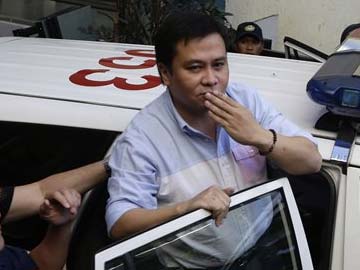Philippine Senator Charged With Plunder Surrenders 