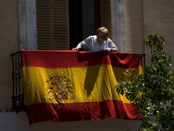 Snacks, No Banquet, for Frugal New Spanish King 