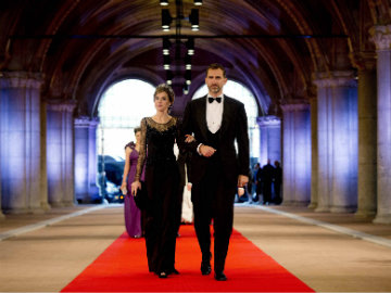 Newsmaker - King-To-Be Felipe, A New Face For Spain's Beleaguered Monarchy