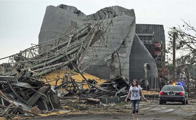 One Person Dead and 19 Injured by Nebraska Tornadoes