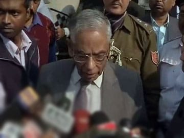 After Questioning by CBI, Bengal Governor Resigns