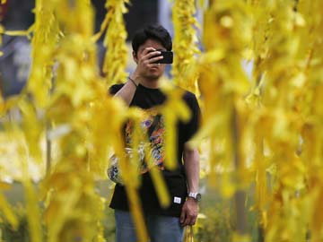 Korea Ferry Crew Told 'You're Not Human' by Victim's Kin as Trial Begins