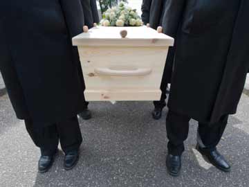 800 'Forgotten' Babies Buried in Mass Grave at Irish Catholic Home