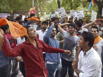Row Over Four-Year Course Continues, Delhi University Issued Fresh Ultimatum