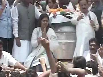 Gopinath Munde's Ashes to be Immersed at Holy Places in Maharashtra on June 16 