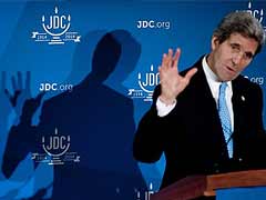 John Kerry Presses Egypt on Democracy, Assures on Apache Gunships
