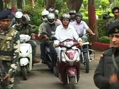 Chhattisgarh Chief Minister Raman Singh Leads 'Helmet Rally'
