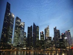 Singapore Tourism Hit by MH370 Mystery, Thai Crisis